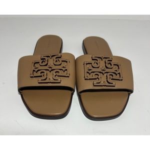 Tory Burch Ines Slide
Color Brown